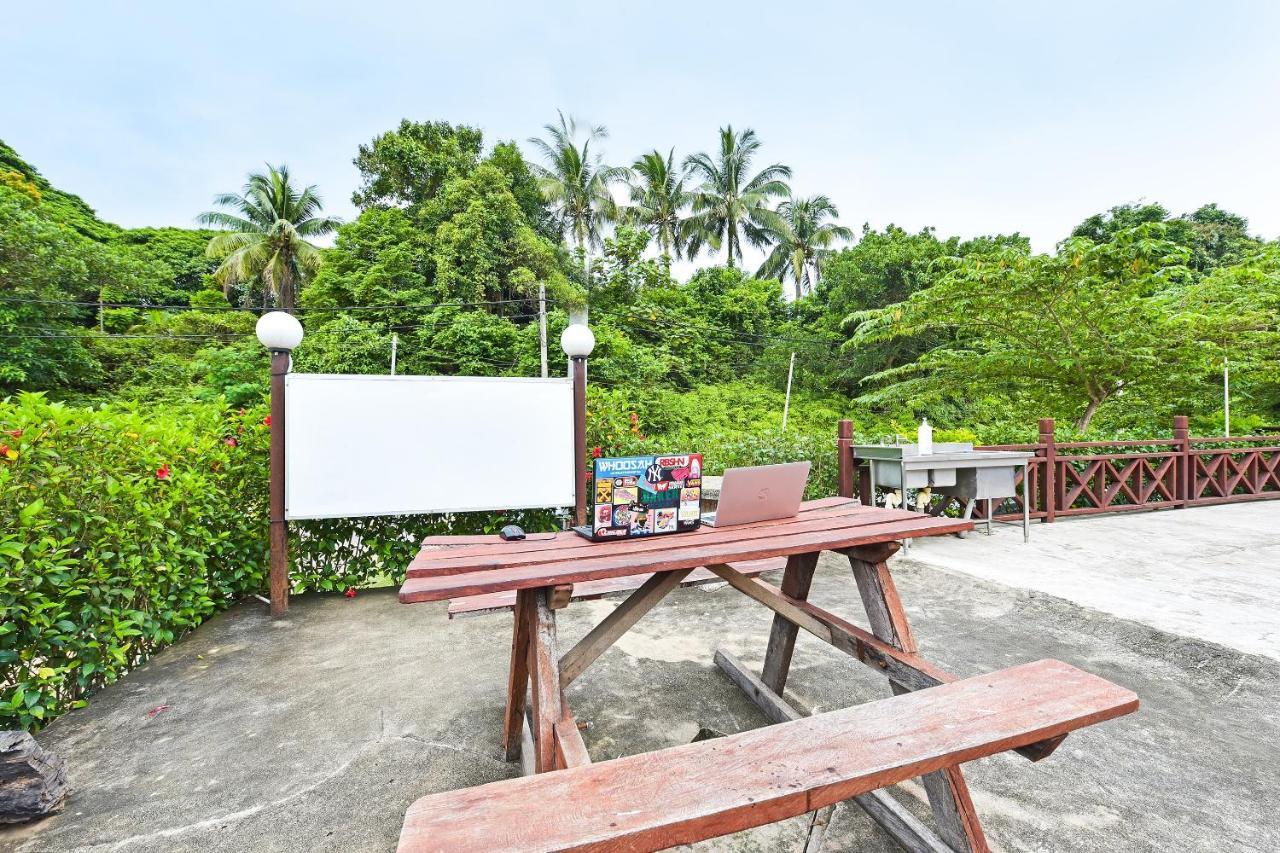 Dtahan Motel Taman Negara Kuala Tahan Exterior photo