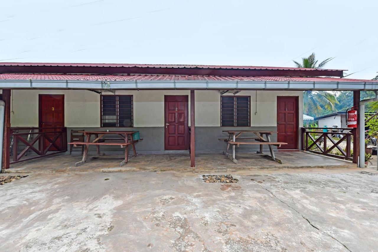 Dtahan Motel Taman Negara Kuala Tahan Exterior photo