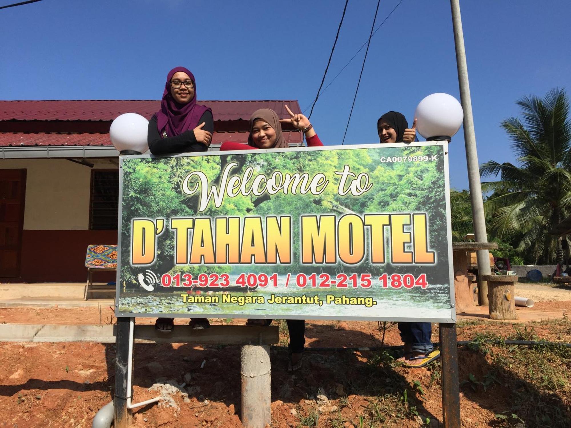 Dtahan Motel Taman Negara Kuala Tahan Exterior photo